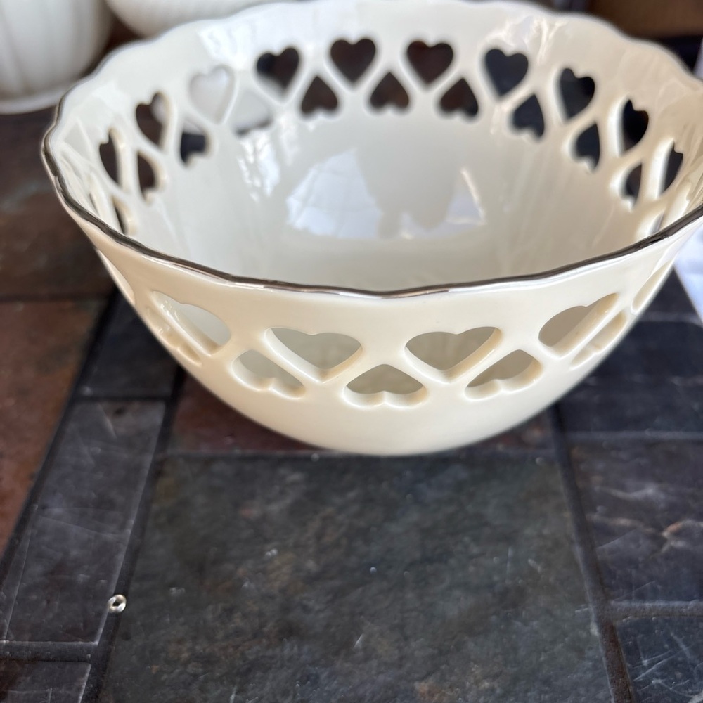Heart Cutout Cream Bowl candy dish